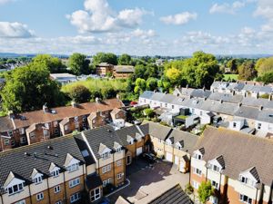 Aerial Northfield Court- click for photo gallery